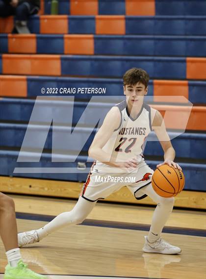 Thumbnail 1 in Ridgeline @ Mountain Crest (Sophomore) photogallery.