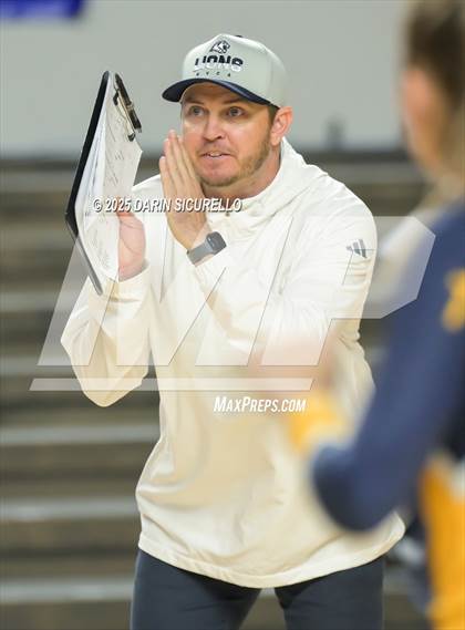 Thumbnail 1 in Scottsdale Christian Academy vs. North Valley Christian Academy (AIA 2A Final) photogallery.