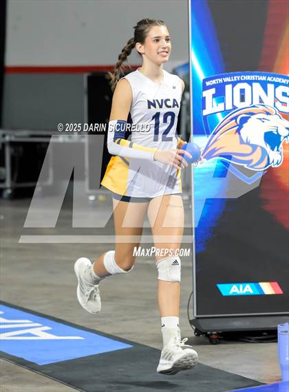 Thumbnail 1 in Scottsdale Christian Academy vs. North Valley Christian Academy (AIA 2A Final) photogallery.