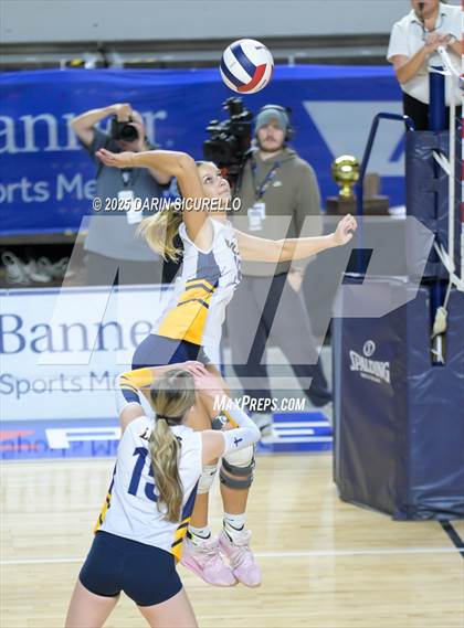 Thumbnail 3 in Scottsdale Christian Academy vs. North Valley Christian Academy (AIA 2A Final) photogallery.