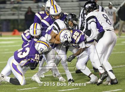 Thumbnail 3 in Lake Braddock vs. Battlefield (VHSL Region 6A North Quarterfinal) photogallery.