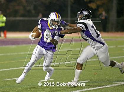 Thumbnail 2 in Lake Braddock vs. Battlefield (VHSL Region 6A North Quarterfinal) photogallery.