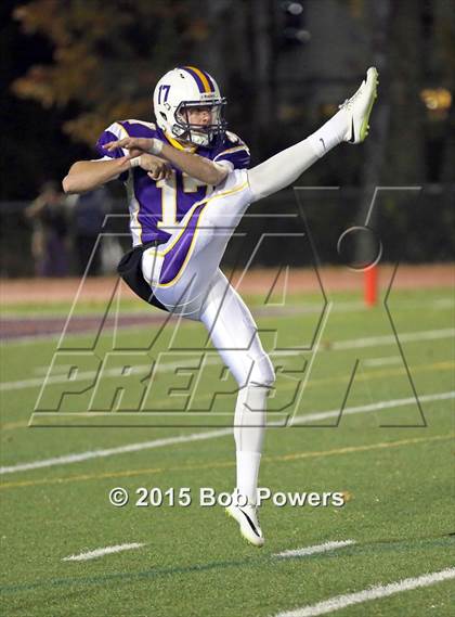 Thumbnail 2 in Lake Braddock vs. Battlefield (VHSL Region 6A North Quarterfinal) photogallery.