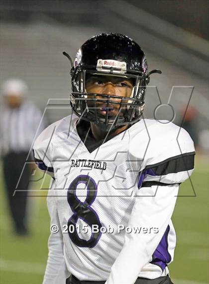Thumbnail 3 in Lake Braddock vs. Battlefield (VHSL Region 6A North Quarterfinal) photogallery.