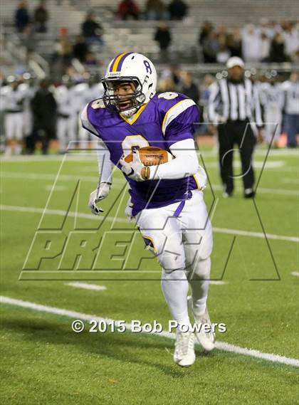 Thumbnail 2 in Lake Braddock vs. Battlefield (VHSL Region 6A North Quarterfinal) photogallery.