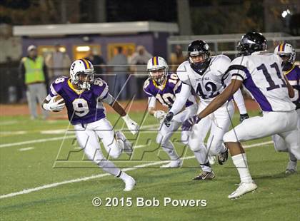 Thumbnail 1 in Lake Braddock vs. Battlefield (VHSL Region 6A North Quarterfinal) photogallery.