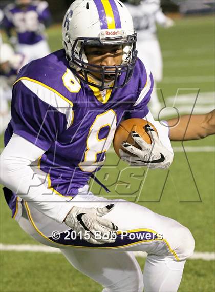 Thumbnail 3 in Lake Braddock vs. Battlefield (VHSL Region 6A North Quarterfinal) photogallery.