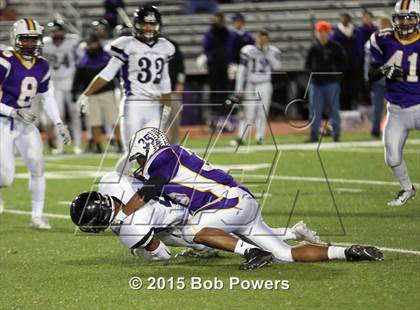 Thumbnail 1 in Lake Braddock vs. Battlefield (VHSL Region 6A North Quarterfinal) photogallery.