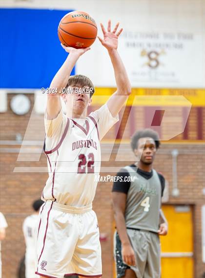 Thumbnail 3 in Hug vs. Dayton (Nelson Electric Rail City Classic) photogallery.