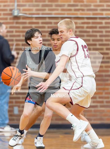 Thumbnail 2 in Hug vs. Dayton (Nelson Electric Rail City Classic) photogallery.