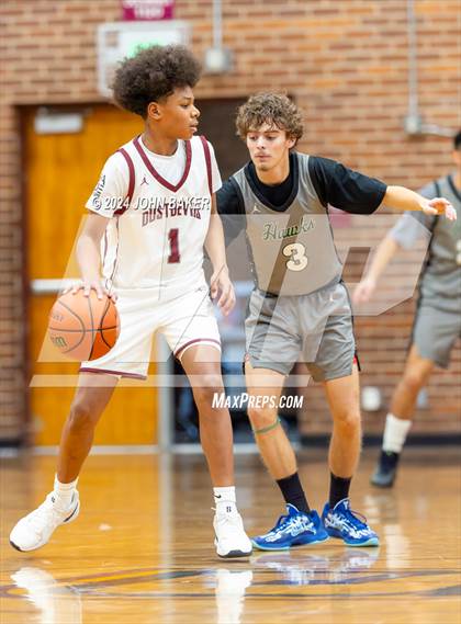 Thumbnail 3 in Hug vs. Dayton (Nelson Electric Rail City Classic) photogallery.