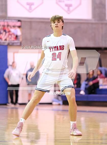 Thumbnail 3 in Irvine vs Tesoro (Orange County North/South Challenge) photogallery.
