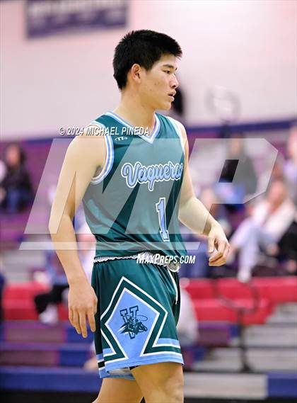 Thumbnail 1 in Irvine vs Tesoro (Orange County North/South Challenge) photogallery.
