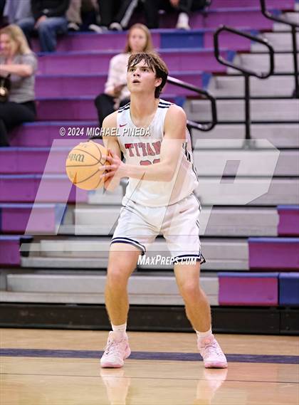Thumbnail 3 in Irvine vs Tesoro (Orange County North/South Challenge) photogallery.
