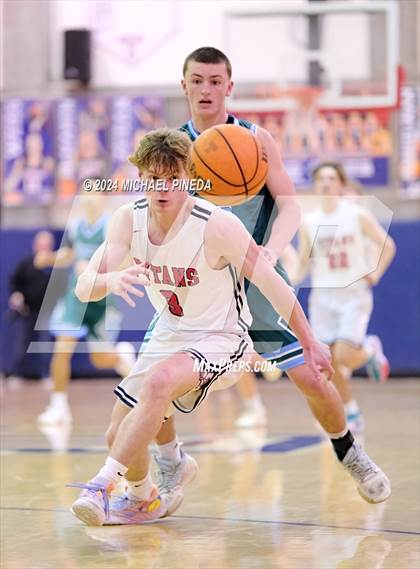 Thumbnail 2 in Irvine vs Tesoro (Orange County North/South Challenge) photogallery.
