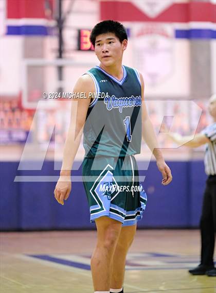 Thumbnail 2 in Irvine vs Tesoro (Orange County North/South Challenge) photogallery.