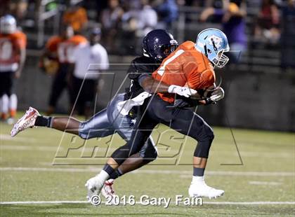 Thumbnail 2 in Tennessee vs. Georgia (All-Star Football Game) photogallery.