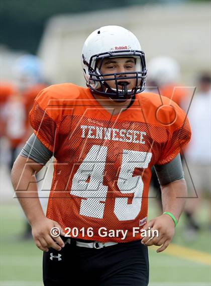 Thumbnail 3 in Tennessee vs. Georgia (All-Star Football Game) photogallery.