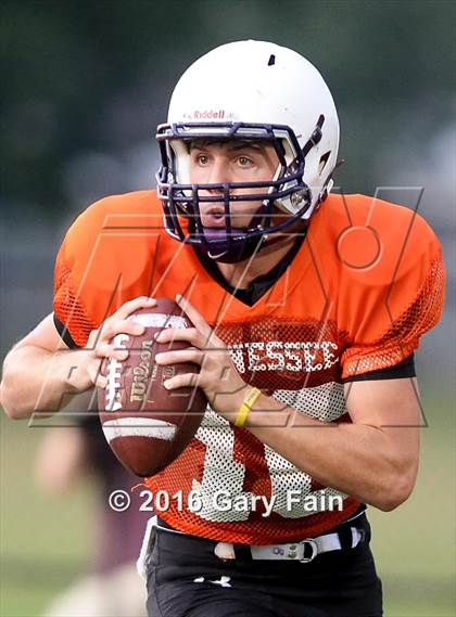 Thumbnail 3 in Tennessee vs. Georgia (All-Star Football Game) photogallery.