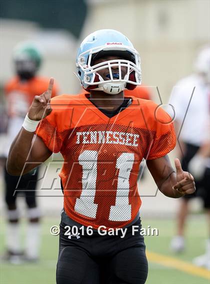 Thumbnail 1 in Tennessee vs. Georgia (All-Star Football Game) photogallery.