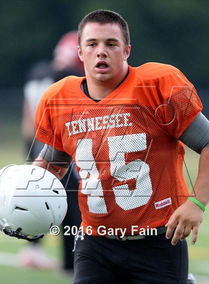 Thumbnail 3 in Tennessee vs. Georgia (All-Star Football Game) photogallery.