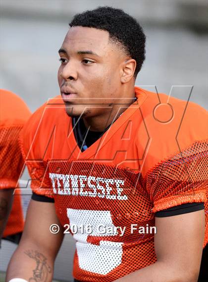 Thumbnail 2 in Tennessee vs. Georgia (All-Star Football Game) photogallery.