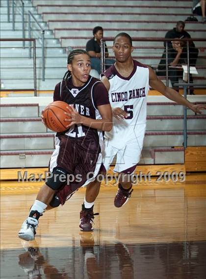 Thumbnail 3 in Cinco Ranch vs. Kempner (McDonald's Invitational) photogallery.
