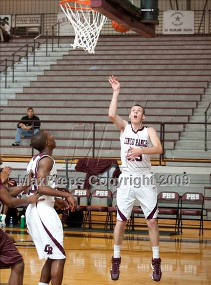 Thumbnail 3 in Cinco Ranch vs. Kempner (McDonald's Invitational) photogallery.