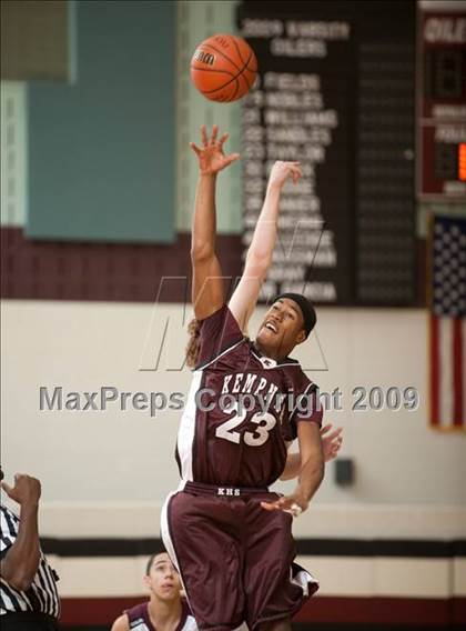 Thumbnail 2 in Cinco Ranch vs. Kempner (McDonald's Invitational) photogallery.