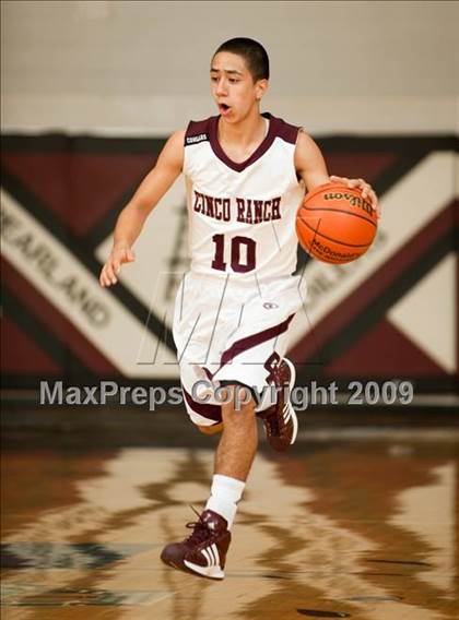 Thumbnail 1 in Cinco Ranch vs. Kempner (McDonald's Invitational) photogallery.
