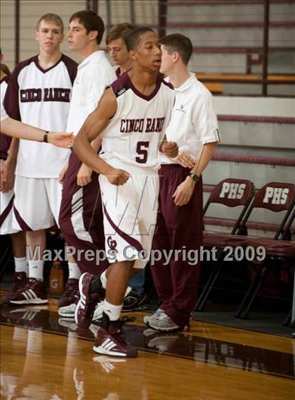 Thumbnail 2 in Cinco Ranch vs. Kempner (McDonald's Invitational) photogallery.