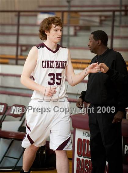 Thumbnail 2 in Cinco Ranch vs. Kempner (McDonald's Invitational) photogallery.