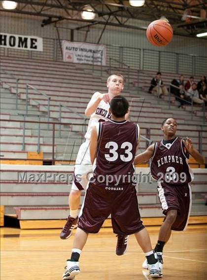 Thumbnail 2 in Cinco Ranch vs. Kempner (McDonald's Invitational) photogallery.