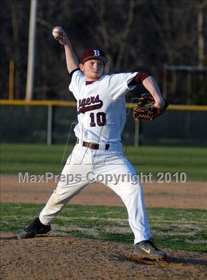 Thumbnail 2 in Montini @ Benton photogallery.