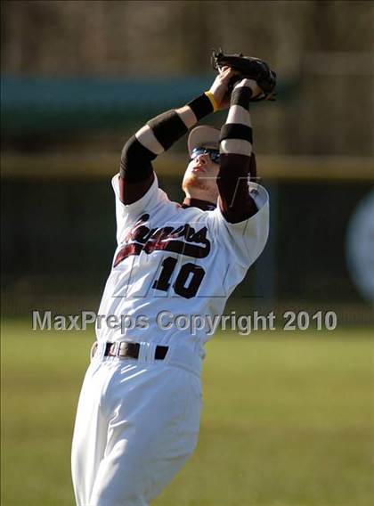 Thumbnail 2 in Montini @ Benton photogallery.