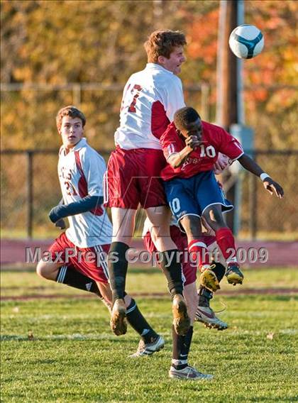 Thumbnail 2 in East Greenwich vs Lincoln (RIIL D2 Final) photogallery.