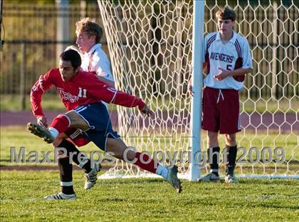 Thumbnail 1 in East Greenwich vs Lincoln (RIIL D2 Final) photogallery.