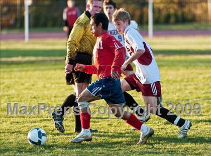 Thumbnail 1 in East Greenwich vs Lincoln (RIIL D2 Final) photogallery.
