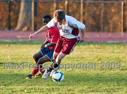 Thumbnail 2 in East Greenwich vs Lincoln (RIIL D2 Final) photogallery.