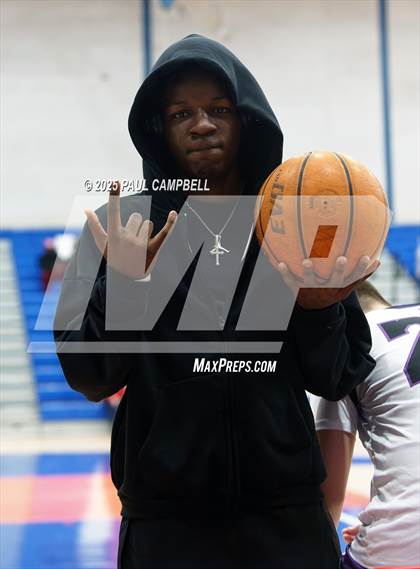 Thumbnail 2 in Alhambra vs North Canyon (PHX Coyote Classic) photogallery.