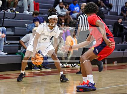 Thumbnail 3 in Westminster Academy vs Palm Beach Central (Sunshine State Preseason Classic) photogallery.