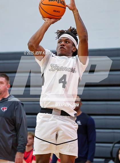 Thumbnail 1 in Westminster Academy vs Palm Beach Central (Sunshine State Preseason Classic) photogallery.