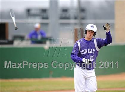 Thumbnail 3 in Bonham vs Pilot Point (Farmersville Tournament) photogallery.