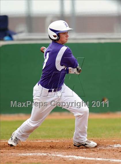 Thumbnail 2 in Bonham vs Pilot Point (Farmersville Tournament) photogallery.