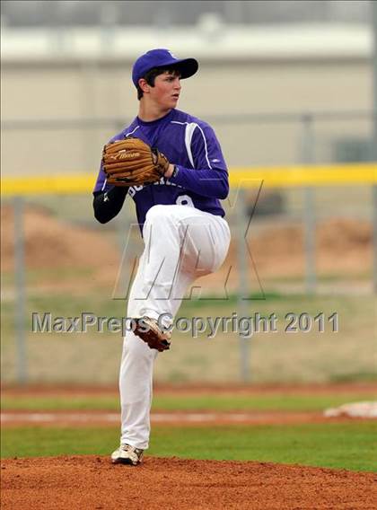 Thumbnail 2 in Bonham vs Pilot Point (Farmersville Tournament) photogallery.