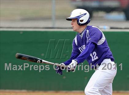 Thumbnail 2 in Bonham vs Pilot Point (Farmersville Tournament) photogallery.