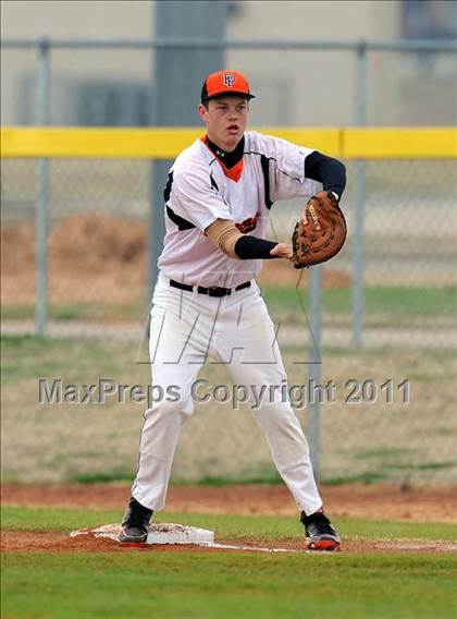 Thumbnail 3 in Bonham vs Pilot Point (Farmersville Tournament) photogallery.