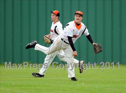 Thumbnail 1 in Bonham vs Pilot Point (Farmersville Tournament) photogallery.