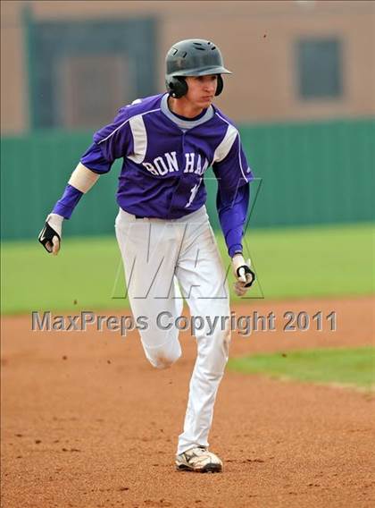 Thumbnail 1 in Bonham vs Pilot Point (Farmersville Tournament) photogallery.
