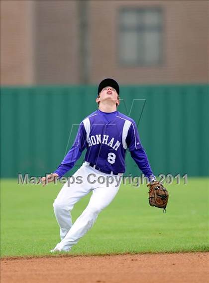 Thumbnail 2 in Bonham vs Pilot Point (Farmersville Tournament) photogallery.
